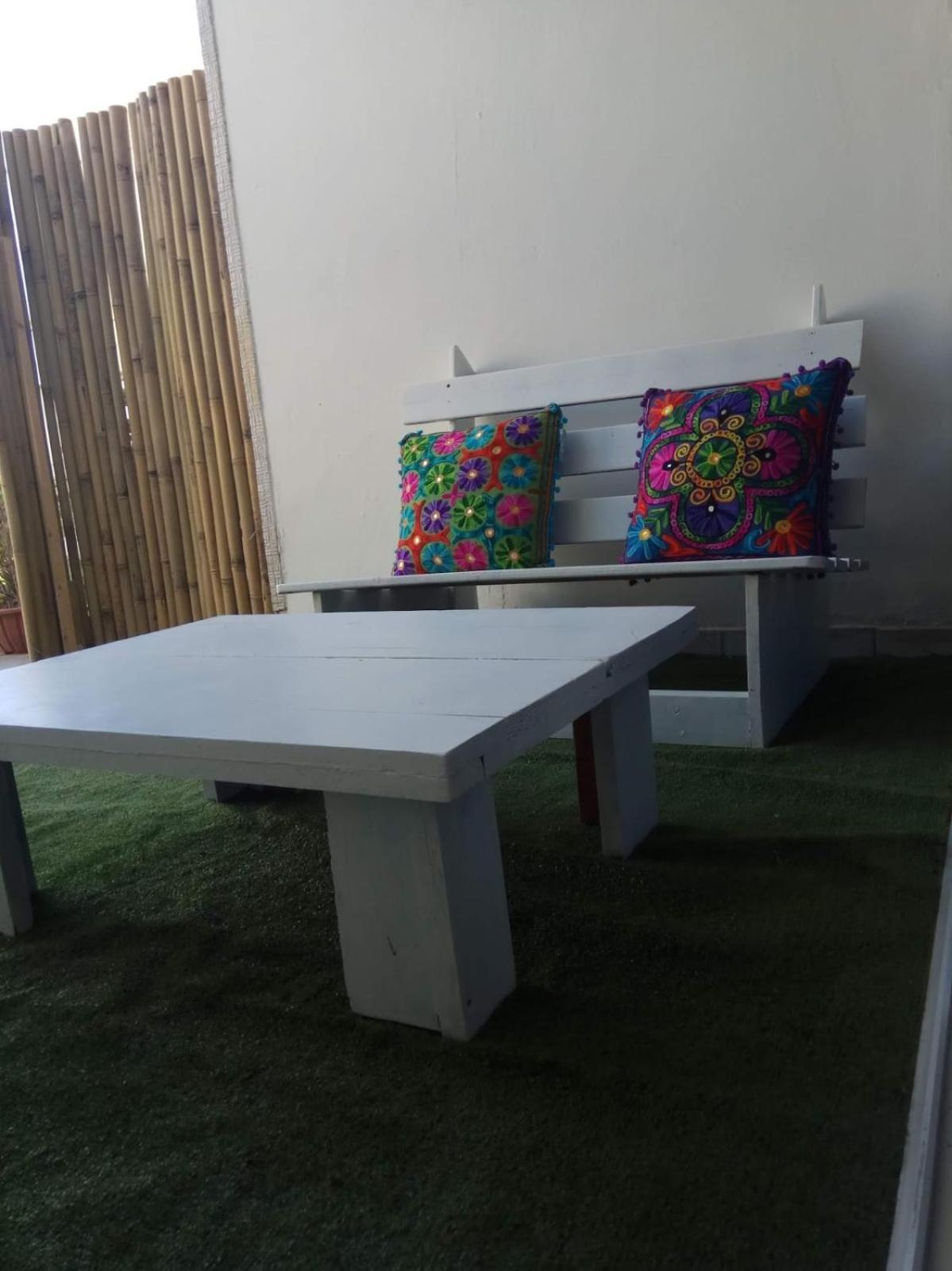 Stylish Apartment With A Patio Close To The Beach Eilat Esterno foto