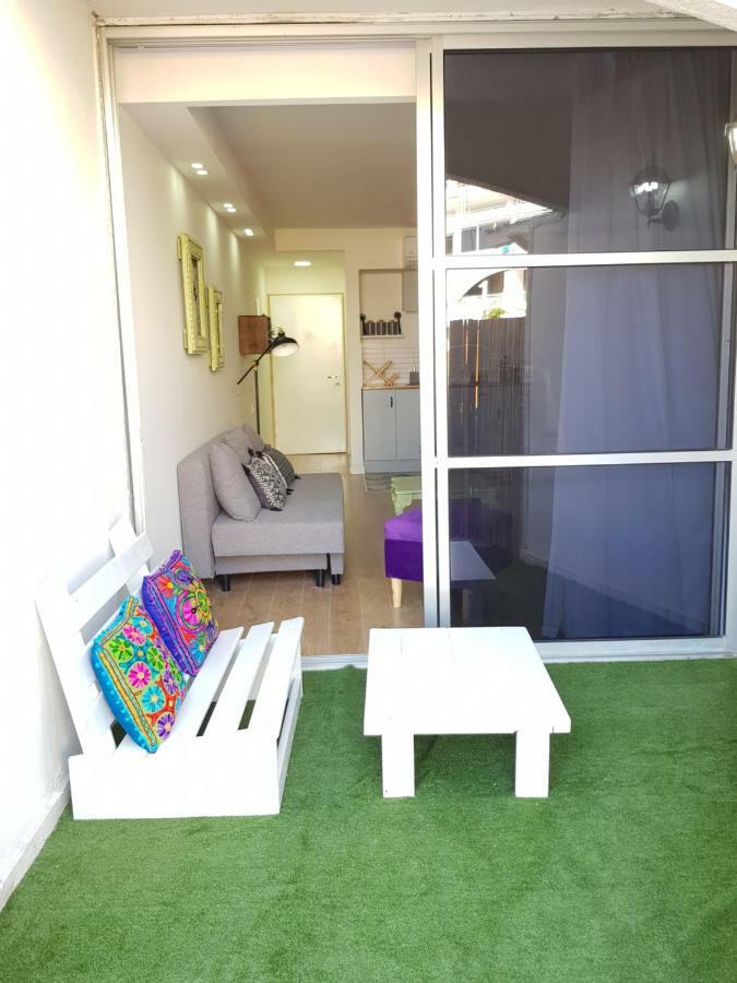 Stylish Apartment With A Patio Close To The Beach Eilat Esterno foto
