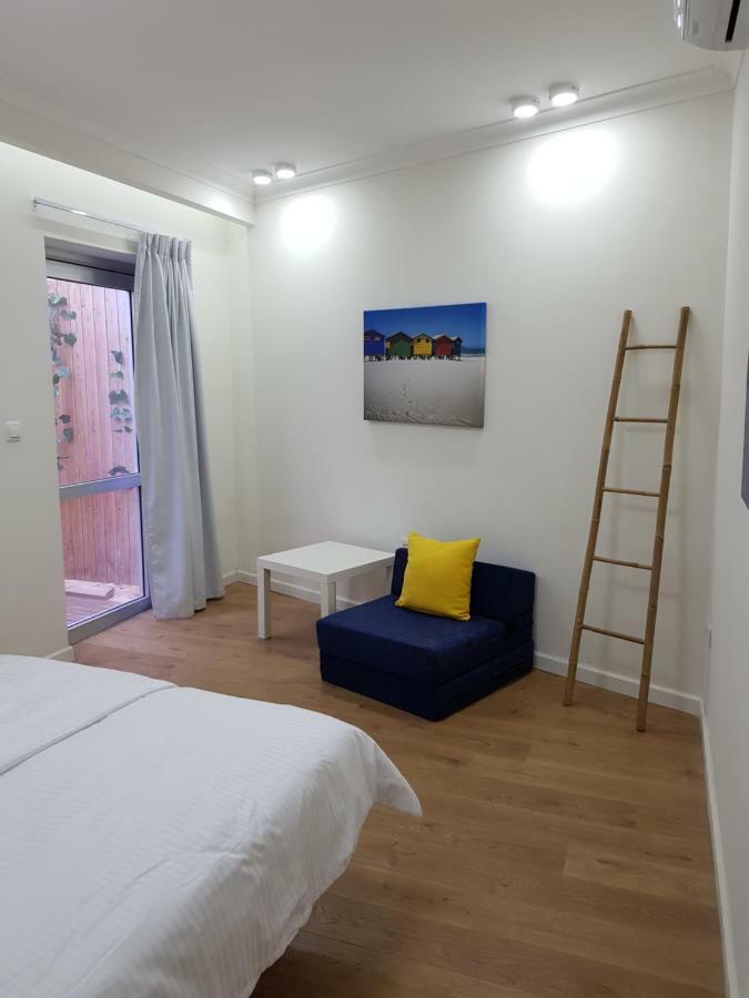 Stylish Apartment With A Patio Close To The Beach Eilat Esterno foto