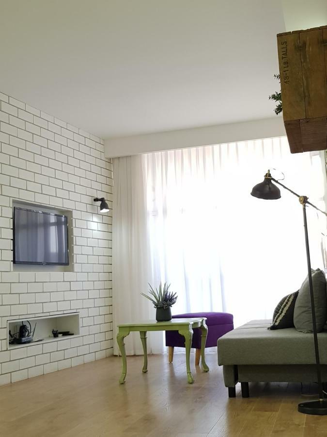 Stylish Apartment With A Patio Close To The Beach Eilat Esterno foto
