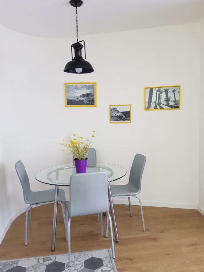 Stylish Apartment With A Patio Close To The Beach Eilat Esterno foto